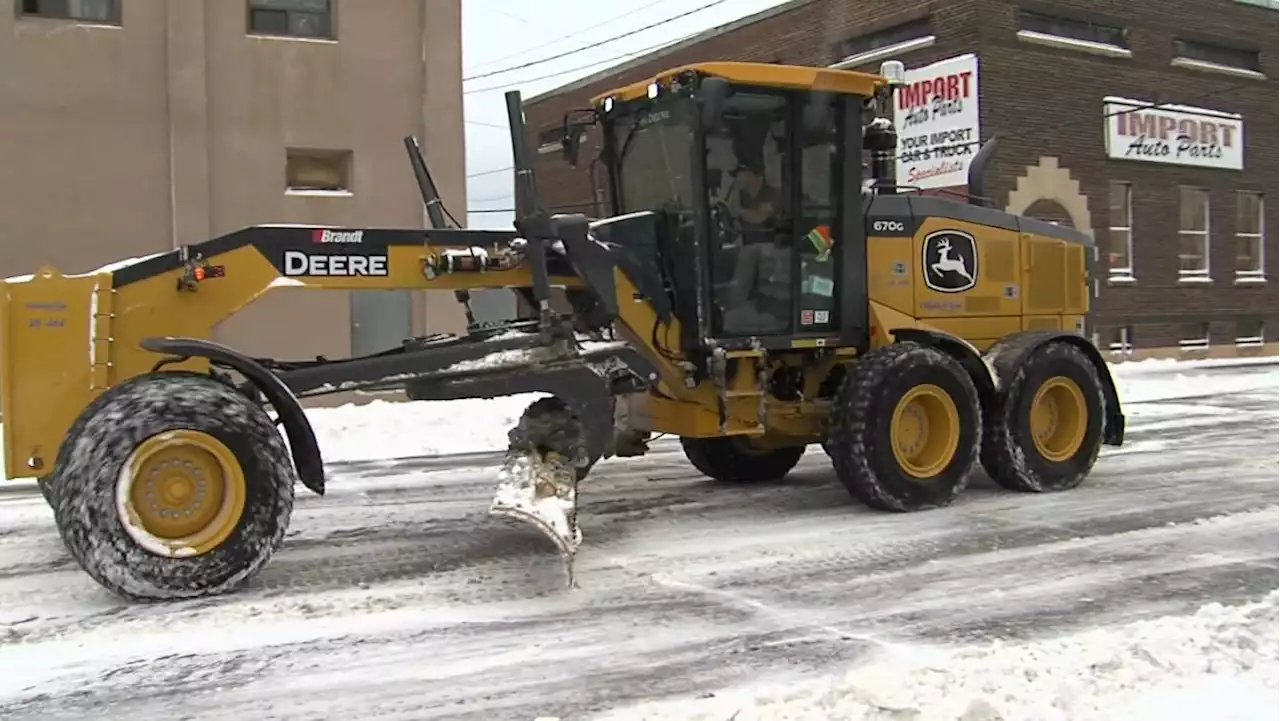 Snow 'basically overdue' for Thunder Bay, Environment Canada says