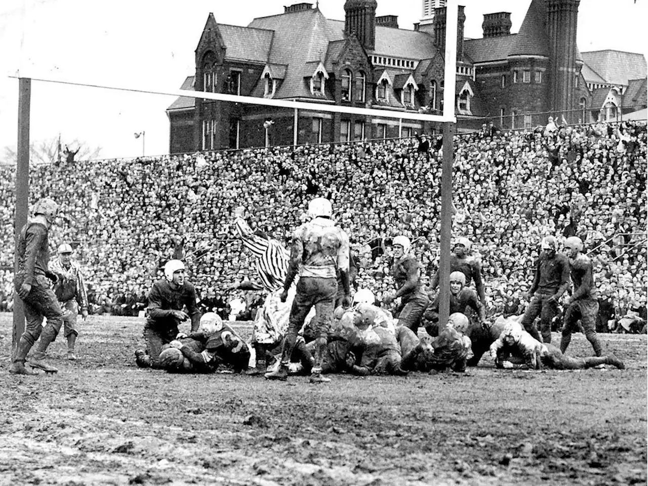 Rob Vanstone: Blue Bombers were a dud in the mud during 1950 Grey Cup