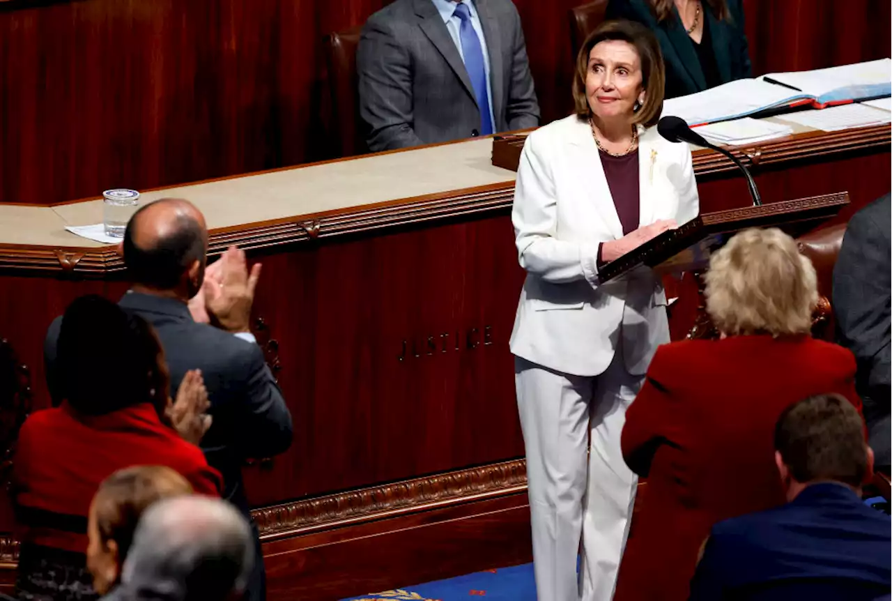 Pelosi Stepping Down From Leadership, Keeping Her House Seat