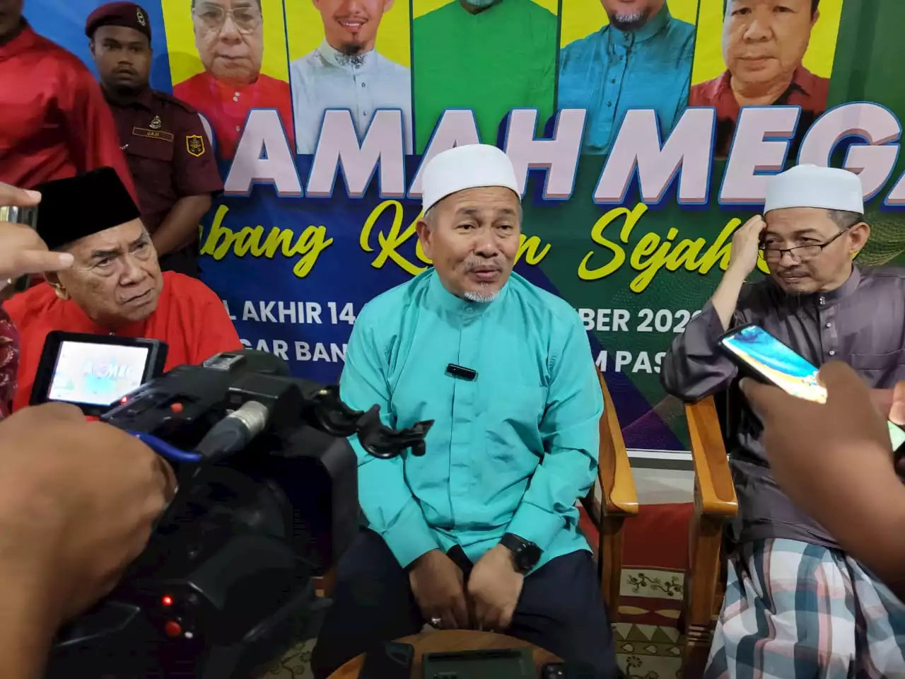 'Aura' Shahidan mampu tumbangkan BN di Perlis