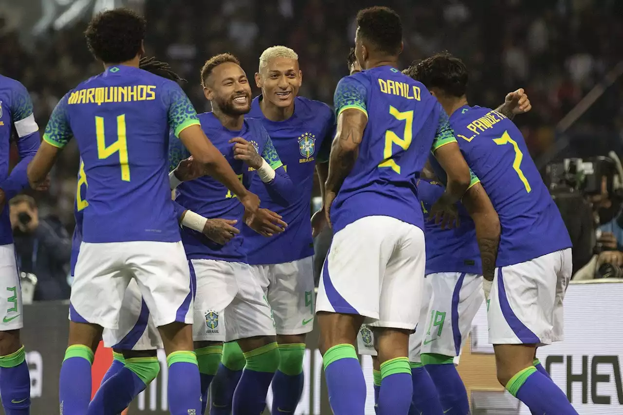 Estudo aponta a seleção brasileira como a 2ª mais valiosa da Copa