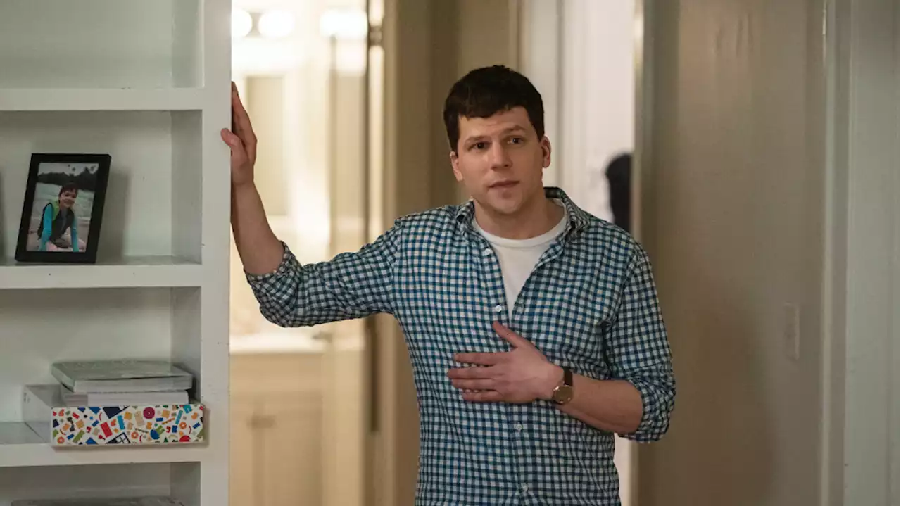 ‘Fleishman Is in Trouble’ Author: Watching Jesse Eisenberg and Claire Danes Play My Characters ‘Felt Like Fan Fiction’