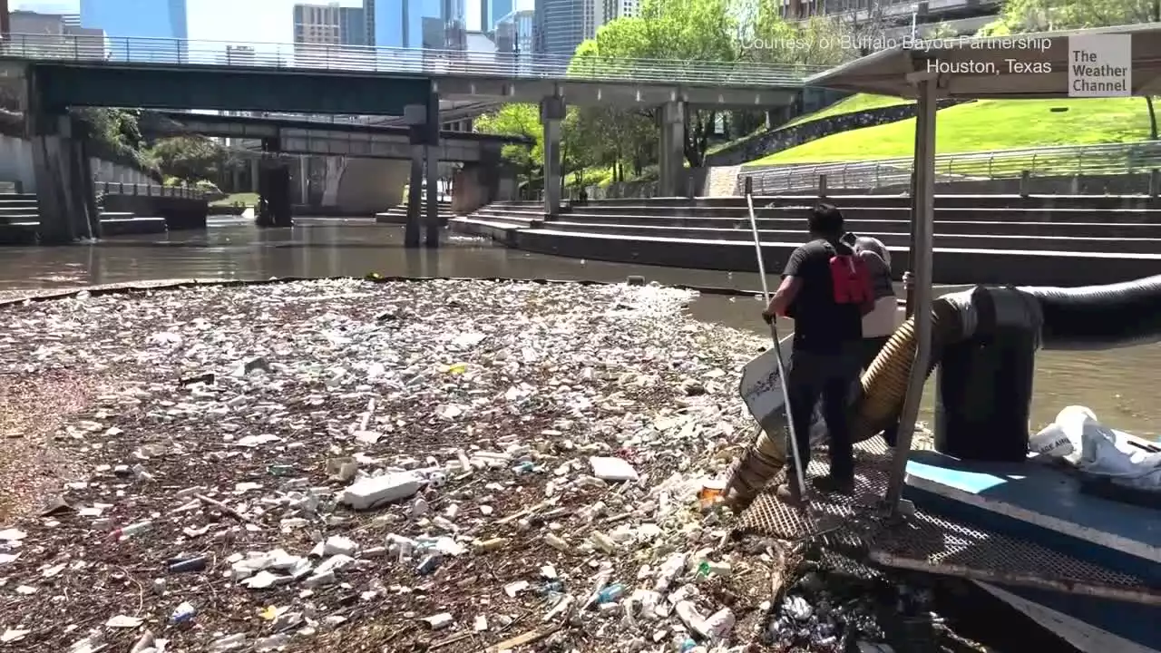 Trash In Houston Bayous Affecting Residents And Wildlife - Videos from The Weather Channel