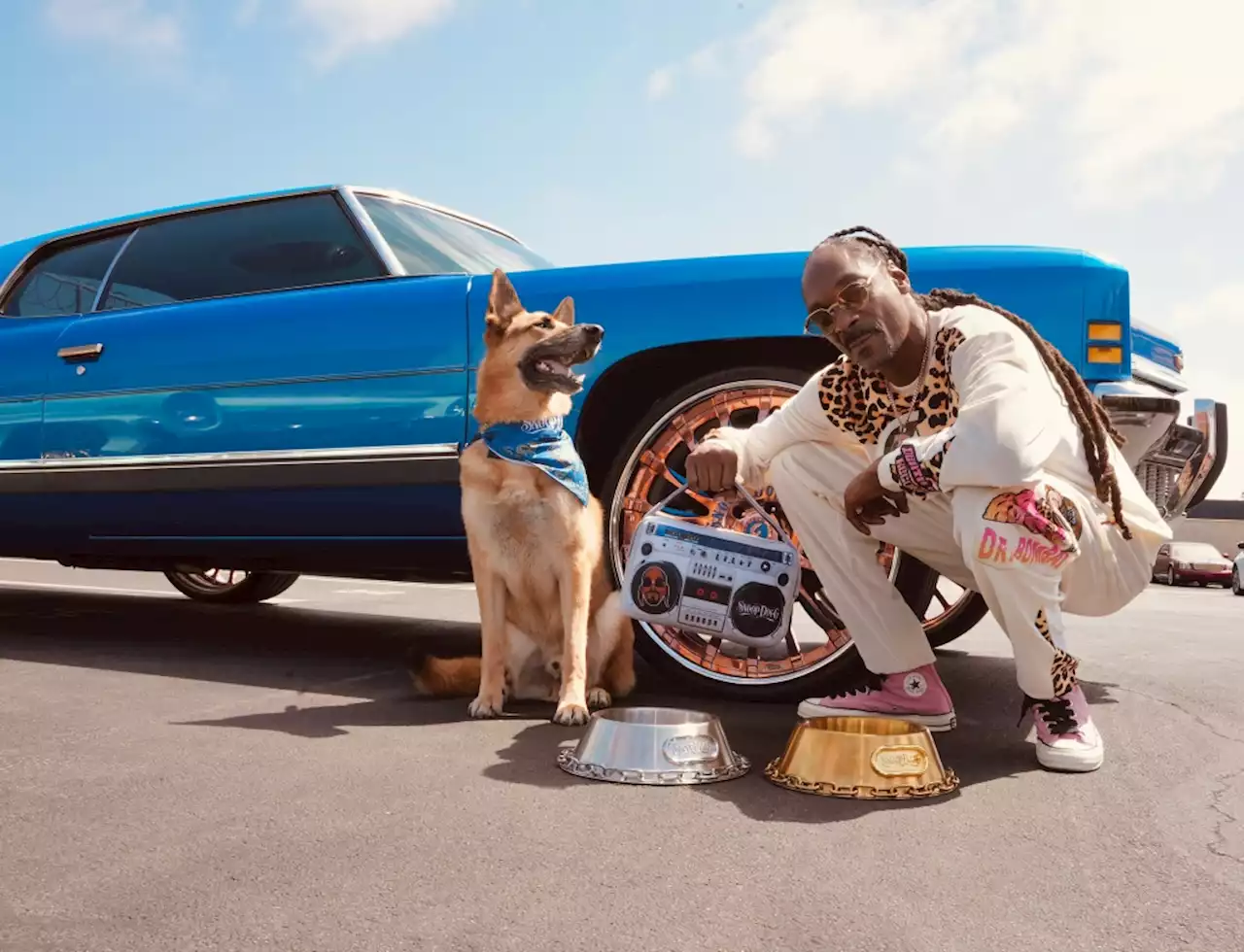 Snoop Dogg Gets Into the Pet Apparel and Accessories Business