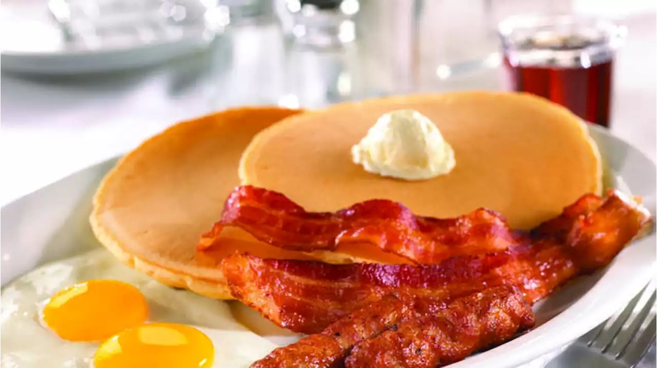 This Denny's T-shirt comes with free breakfast for a year. Here's how to get yours