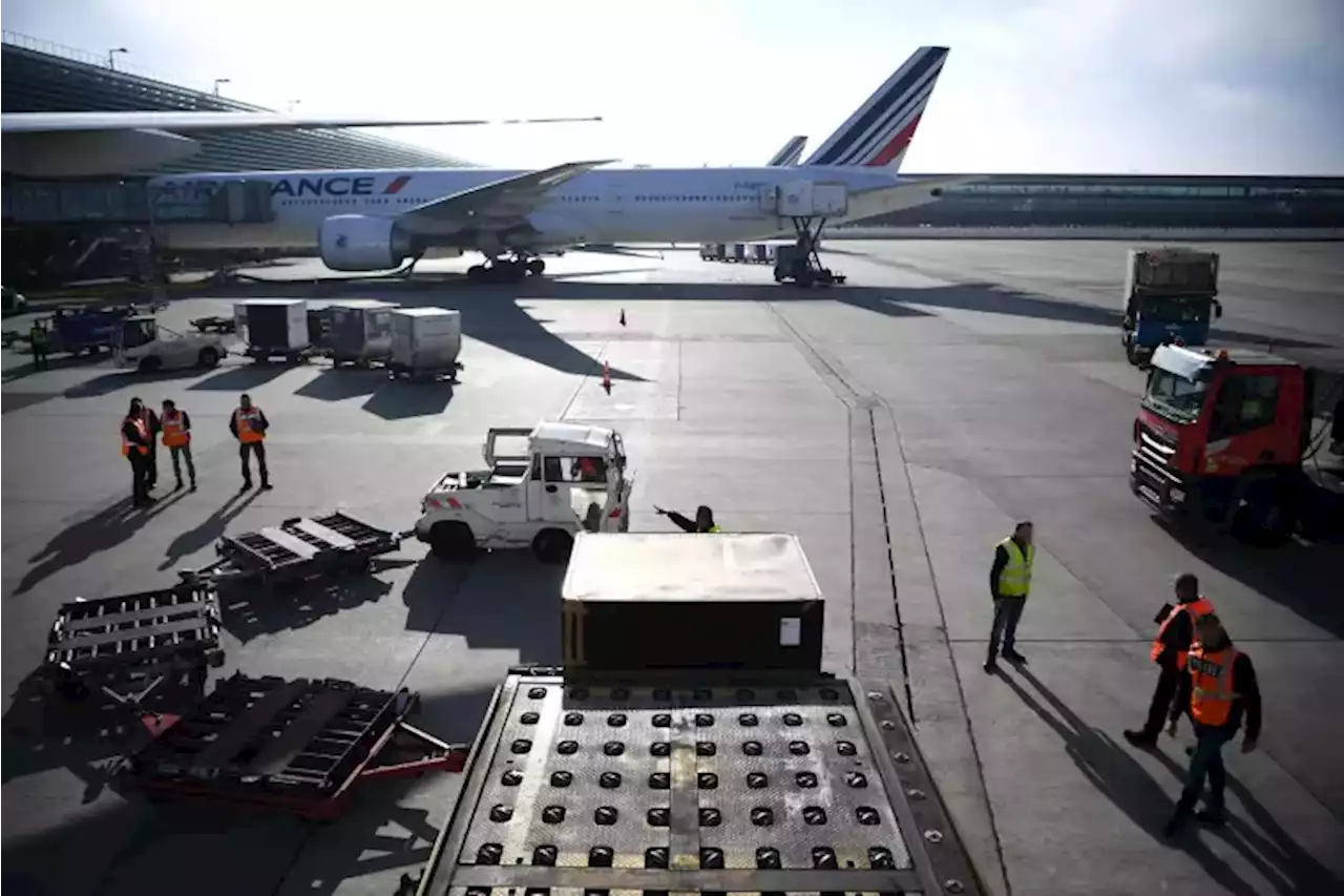 A\u00e9roports parisiens : le trafic toujours en progression vers les niveaux d'avant la crise sanitaire