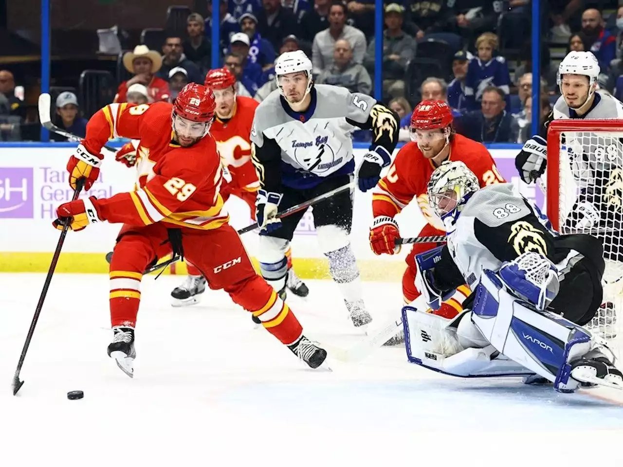 SNAPSHOTS: Markstrom surrenders softie, Flames start trip with loss in Tampa