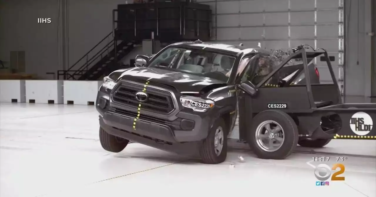 IIHS releases small-truck side-crash test results