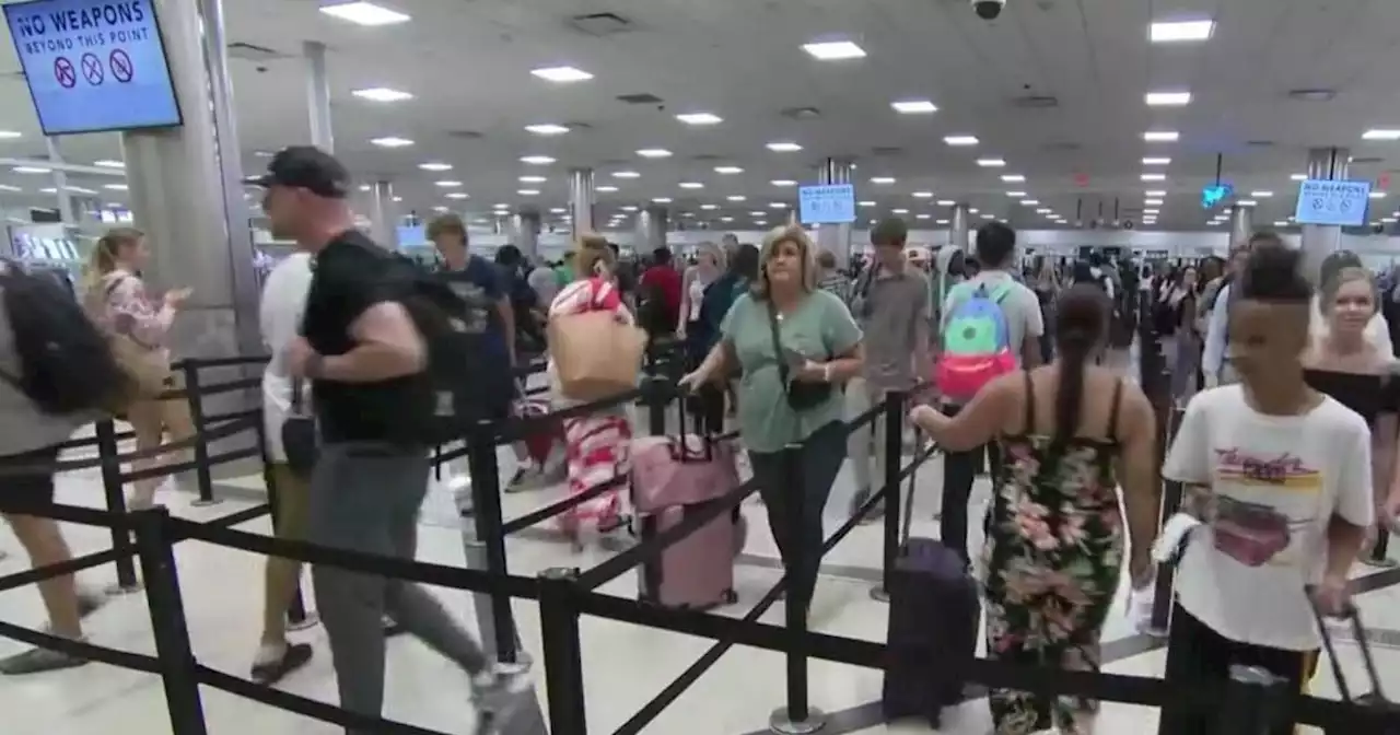 Tri-State Area airports gear up for pre-pandemic Thanksgiving travel crowds