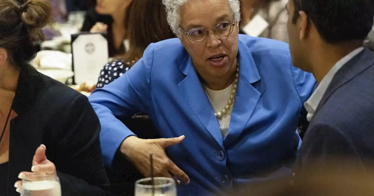 Cook County Board unanimously approves Preckwinkle’s $8.8 billion budget for 2023