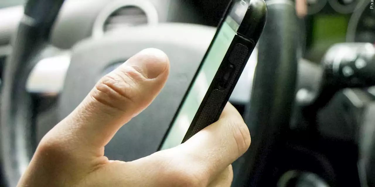 Ohio House OKs bill to stiffen texting-while-driving penalty