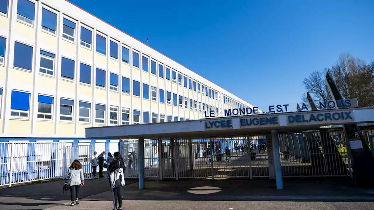 Elle accouche dans la cantine du lycée alors qu'elle ignorait totalement être enceinte