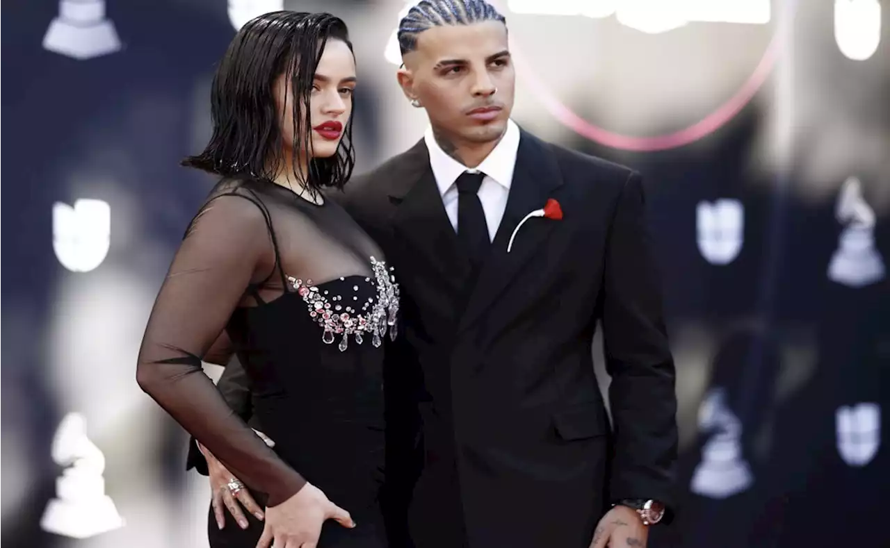 La Rosalía y Raw Alejandro se roban las miradas en la alfombra del Latin Grammy