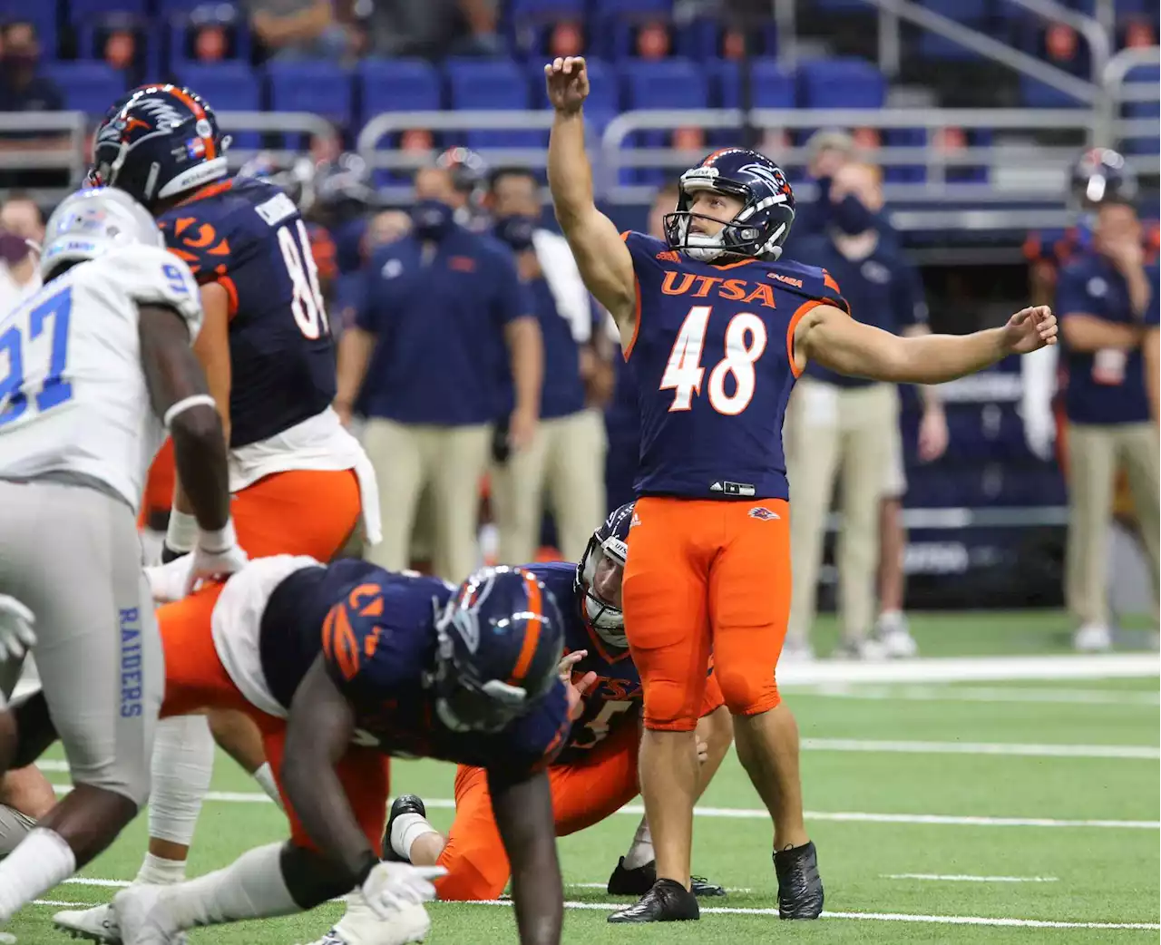 Former UTSA kicker Duplessis selected in XFL draft