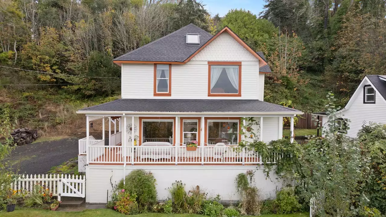 For sale: 'Goonies' house hits the market in Oregon for $1.65 million