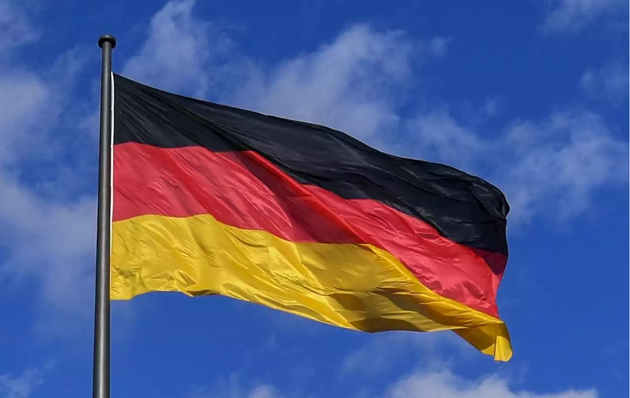 Berlin zoo unexpectedly closes after bird flu case