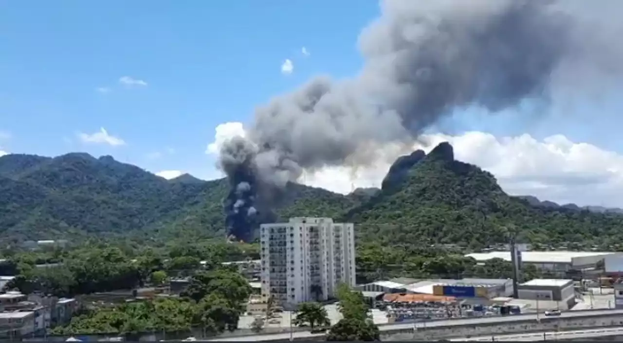 Incêndio atinge cenário de 'Todas as flores' nos Estúdios Globo