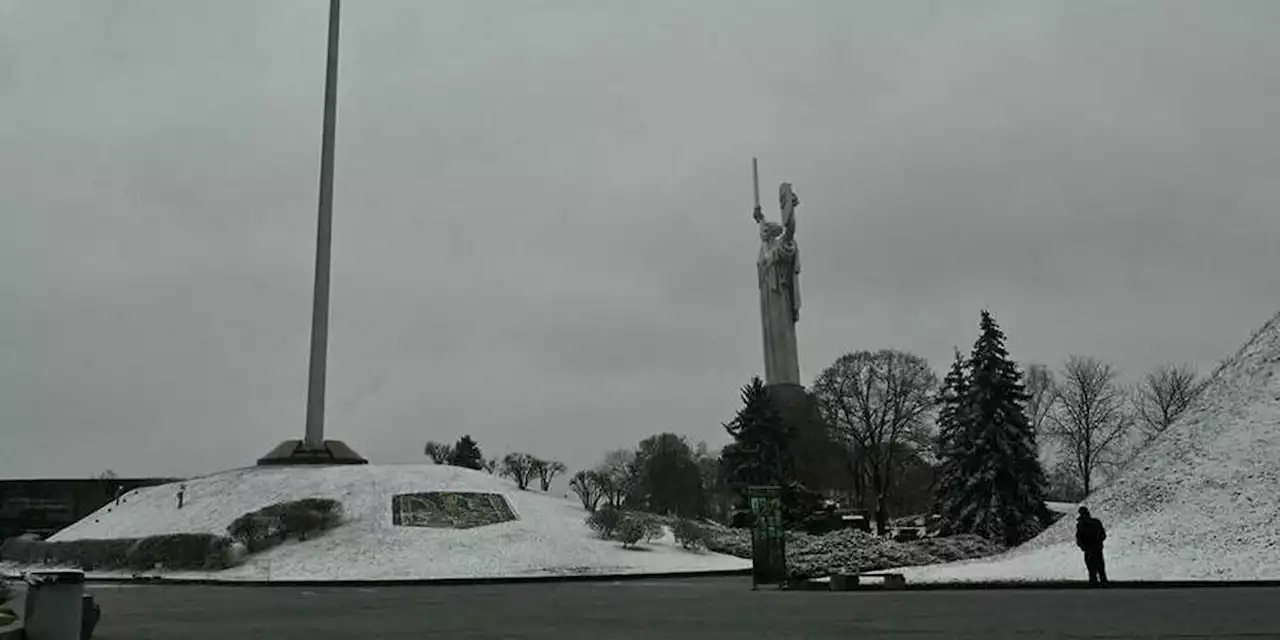 Ukraine : des millions d'habitants sans électricité, -10°C attendus