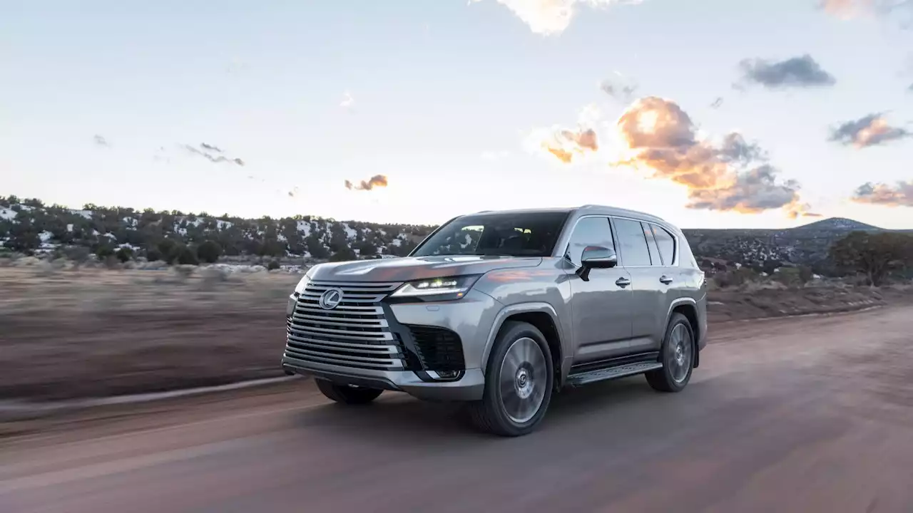 2023 Lexus LX 600 continues with minor changes