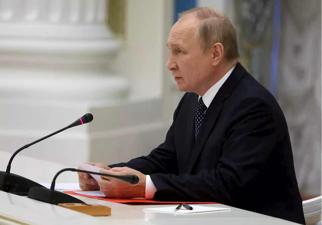 Putin makes rare Security Council appearance amid failing Russian offensive