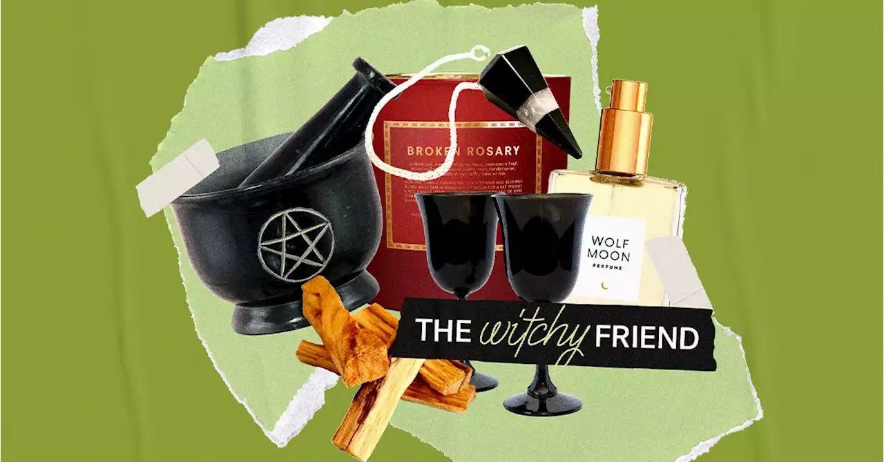 21 Spiritual Gift Ideas For An Aspiring Witch