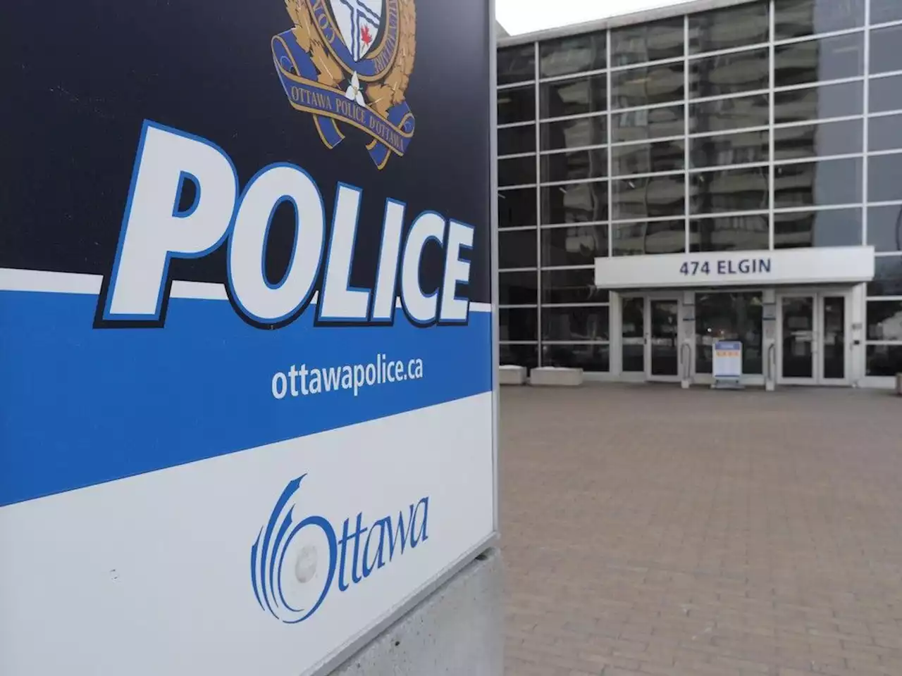 Ottawa police officer acquitted on disciplinary charges, but remains suspended