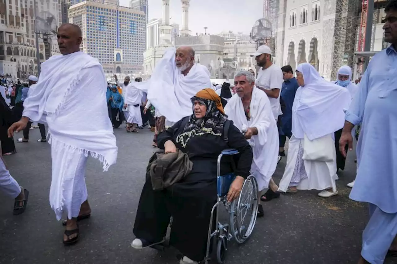 KKP Soekarno-Hatta tak Lagi Syaratkan Vaksin Meningitis Bagi Calon Jamaah Umroh |Republika Online