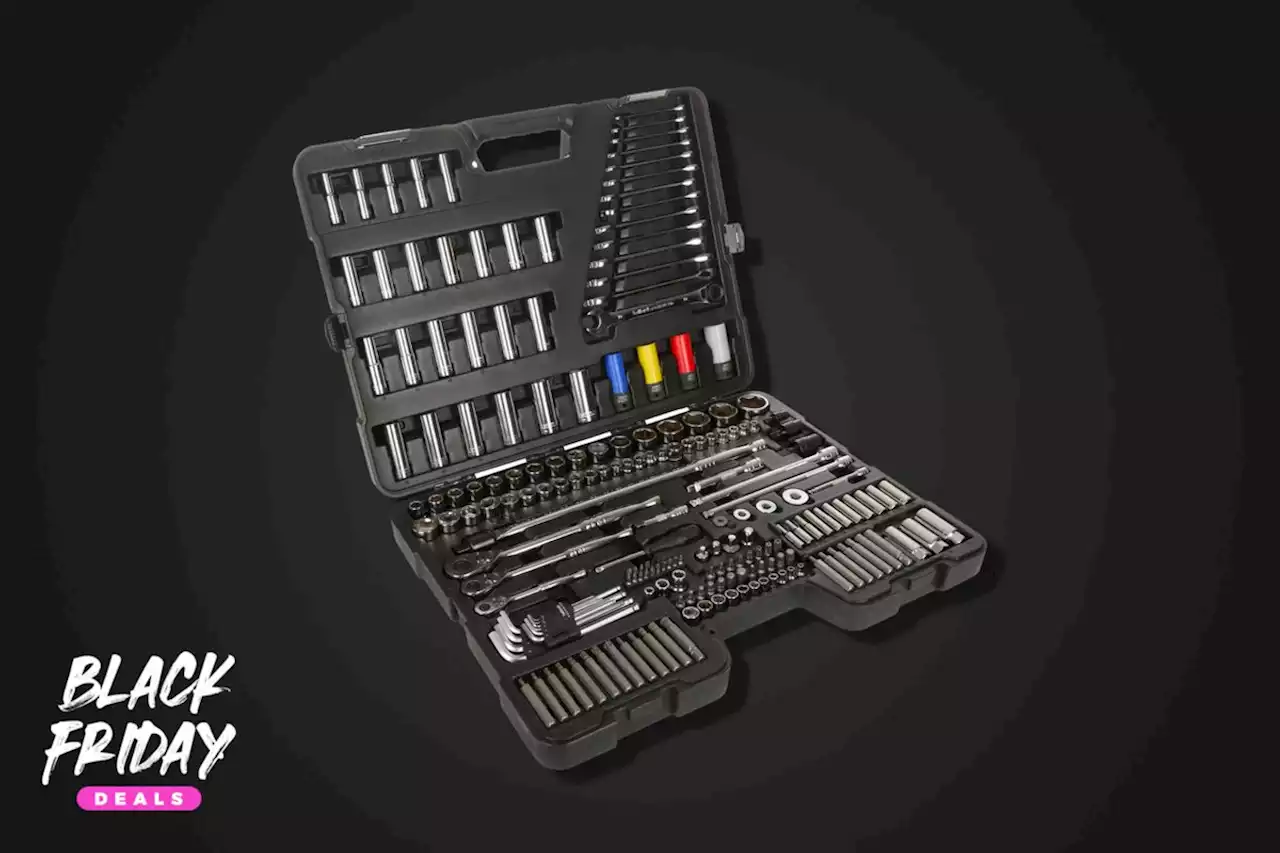 Black Friday: 35% off Halfords Advanced 200 Pc Socket and Ratchet Spanner Set | Cycling deals from Dealclincher