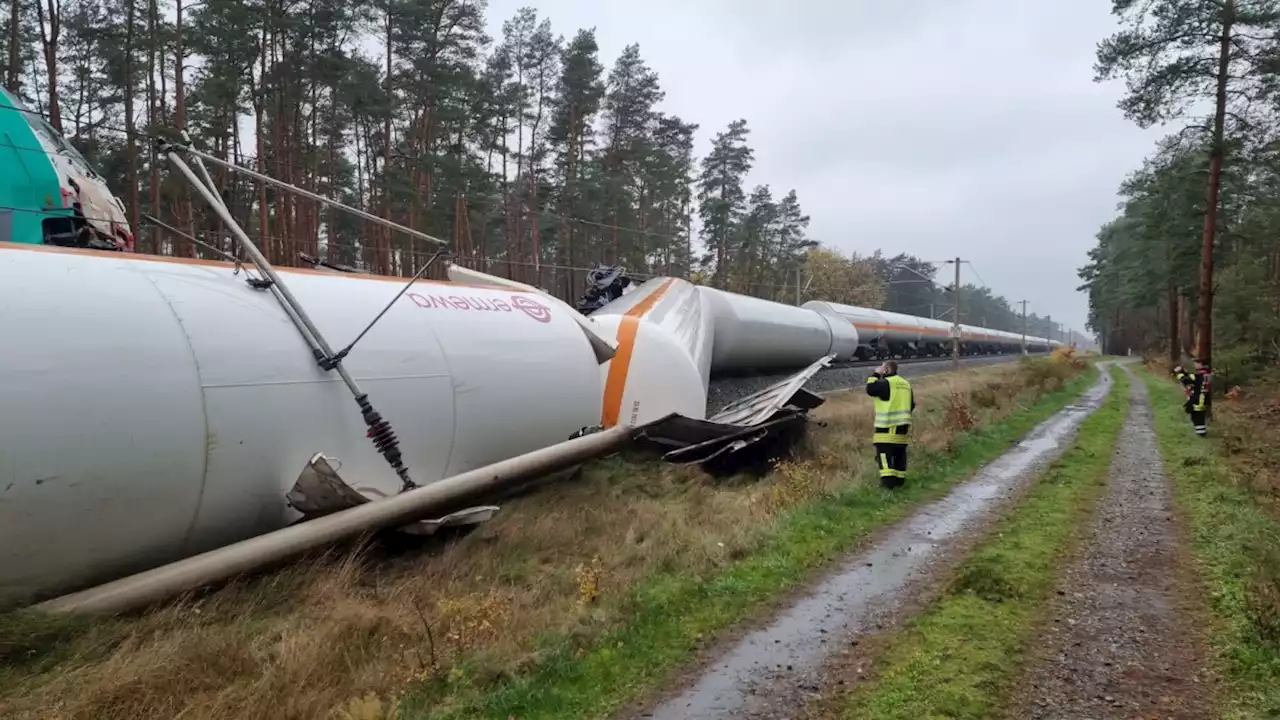 Bahn - Wichtige Strecke nach Berlin gesperrt