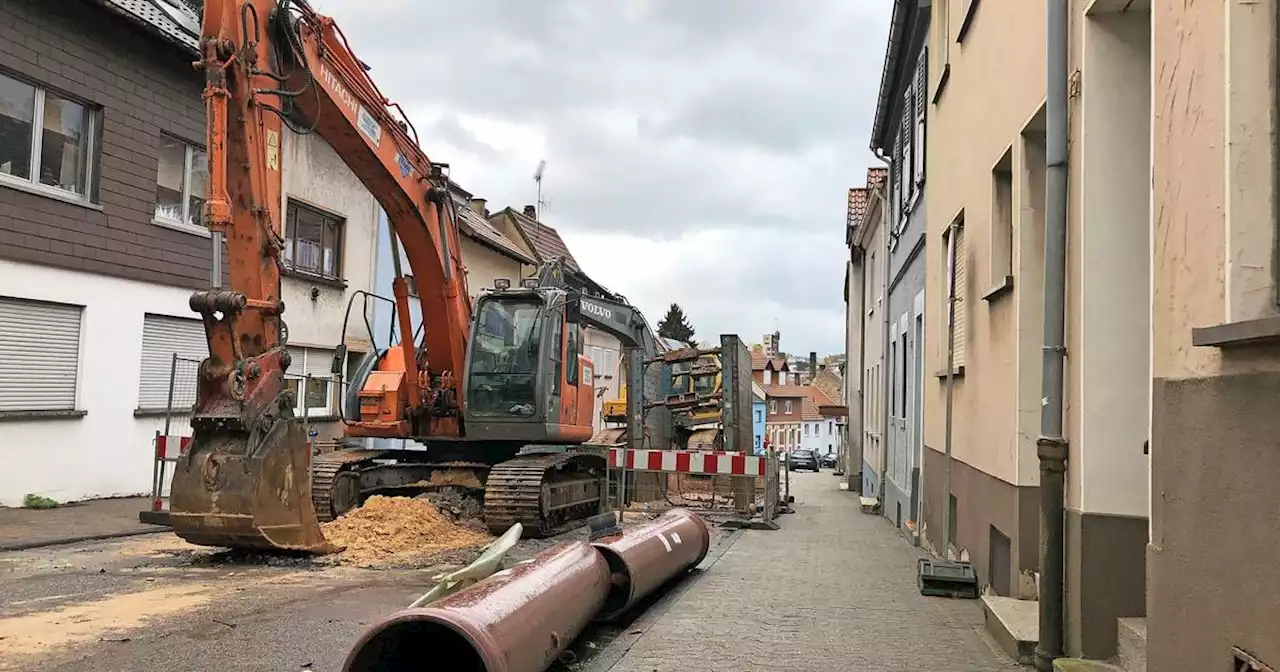 St. Ingbert: Arbeiten im Josefstal: Beim Kanalbau geht der Blick auf die Wetter-App