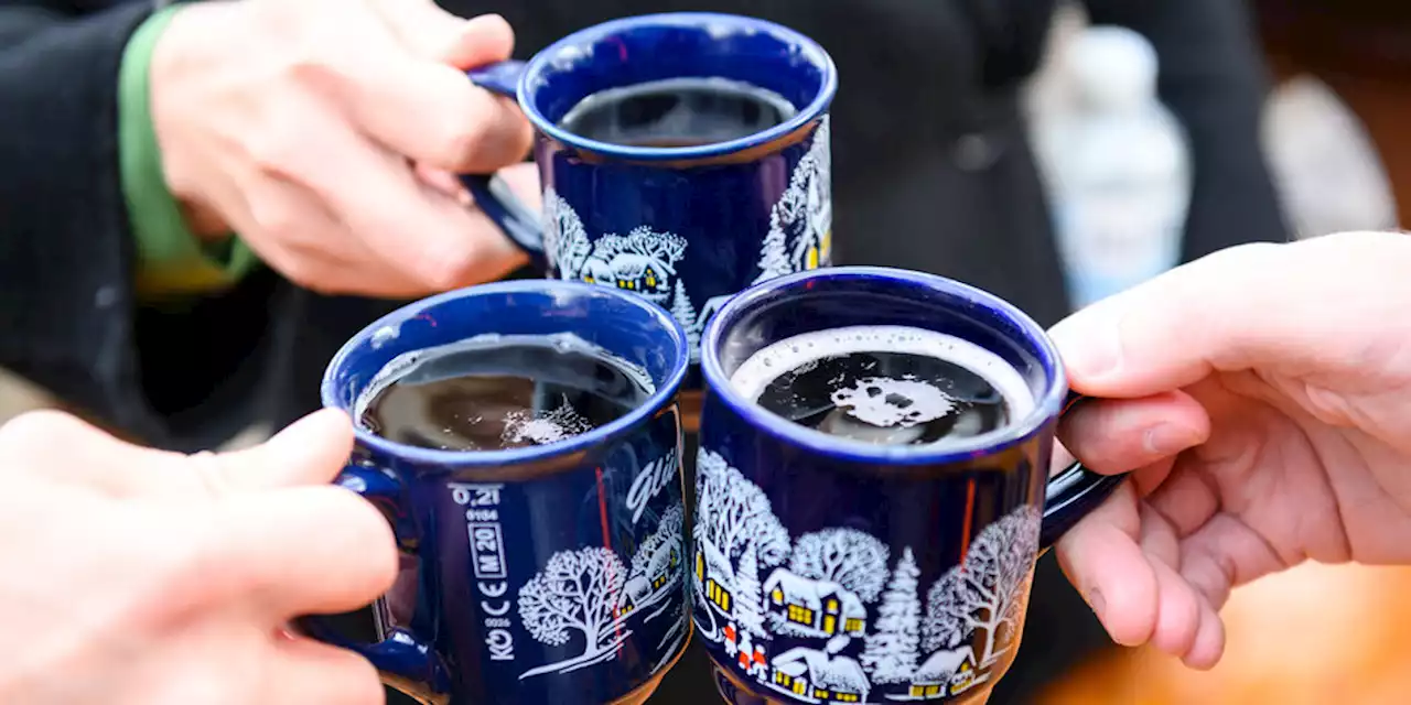 Verfrühte Weihnachten: Wenn der Glühwein dreht