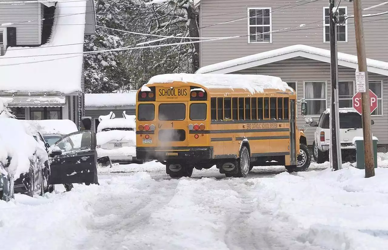 Dangerous lake-effect snowstorm blankets Buffalo, western New York - Terrace Standard