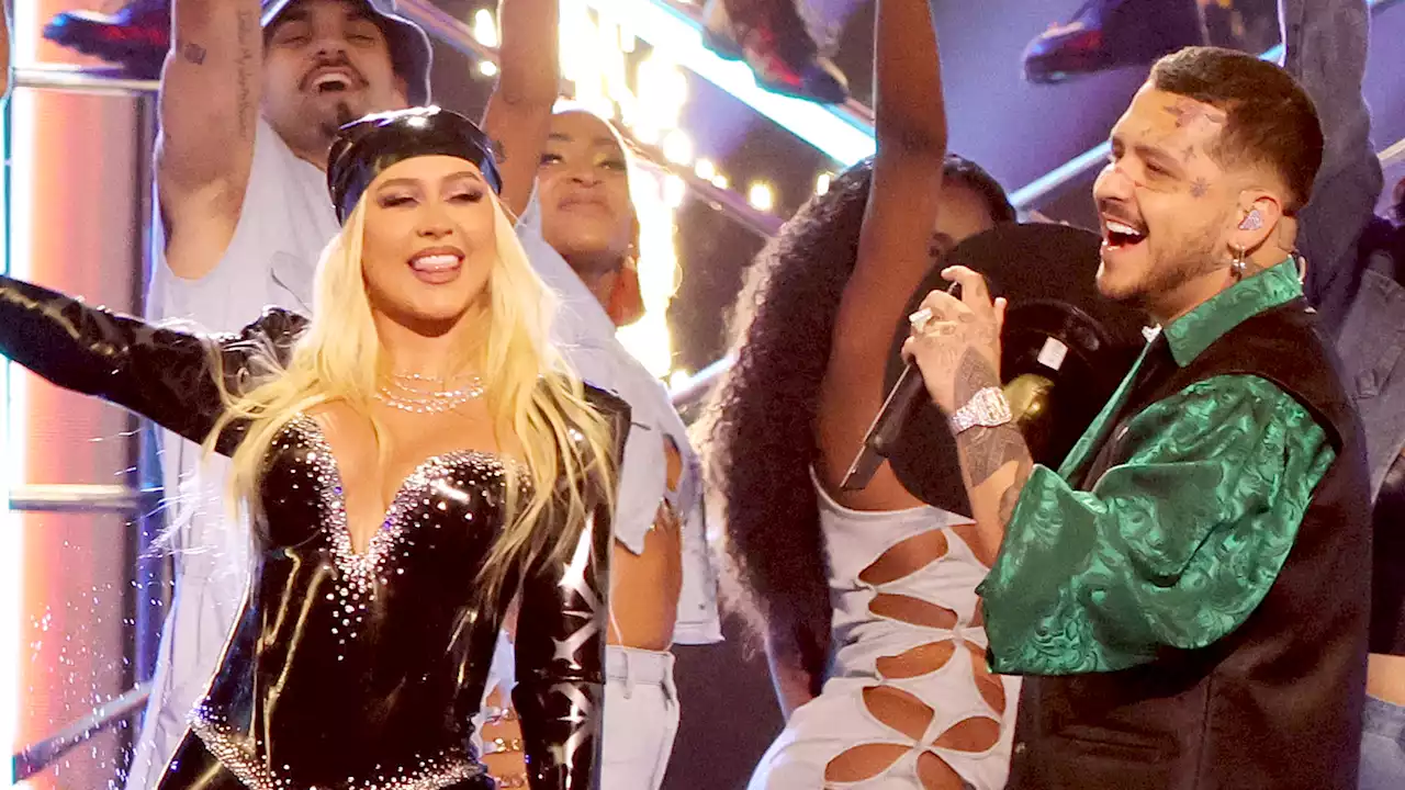 Christina Aguilera y Christian Nodal en Latin GRAMMY 2022: así suena 'Cuando Me Dé La Gana' en su dueto