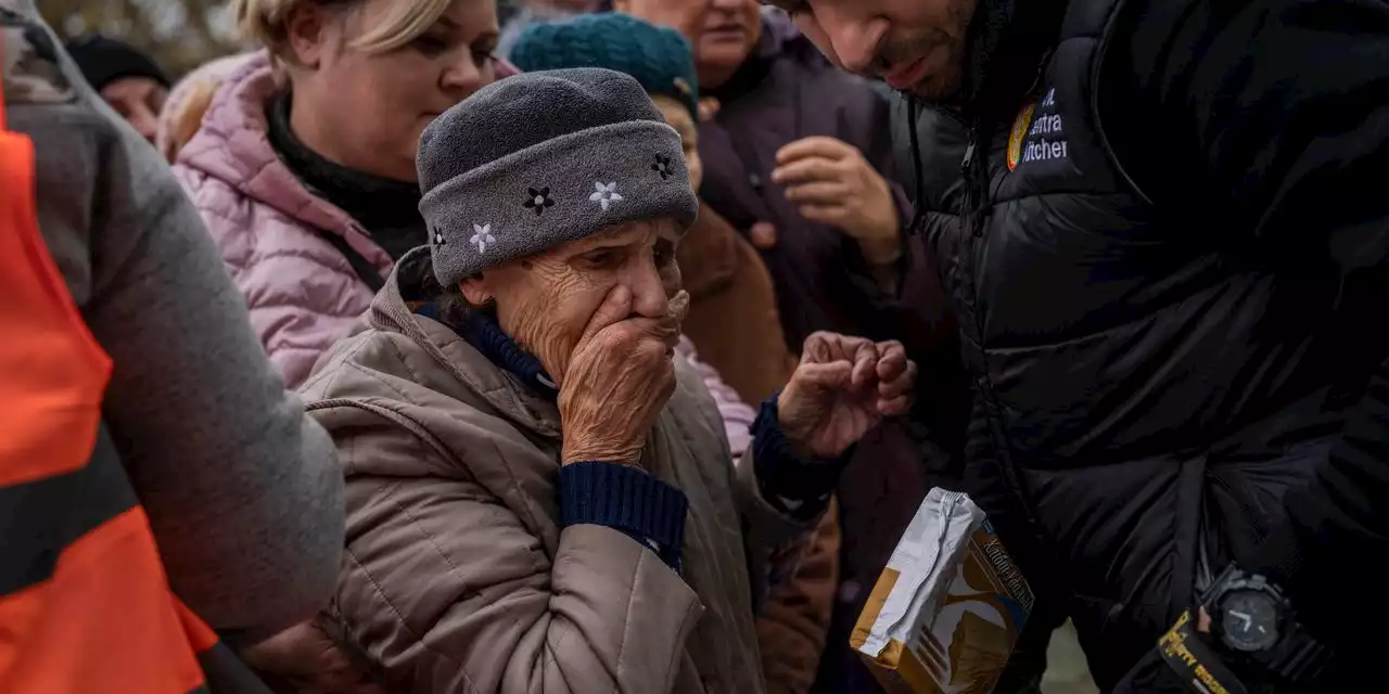 In Kherson, Celebration Turns to Apprehension Amid Food, Power Shortages