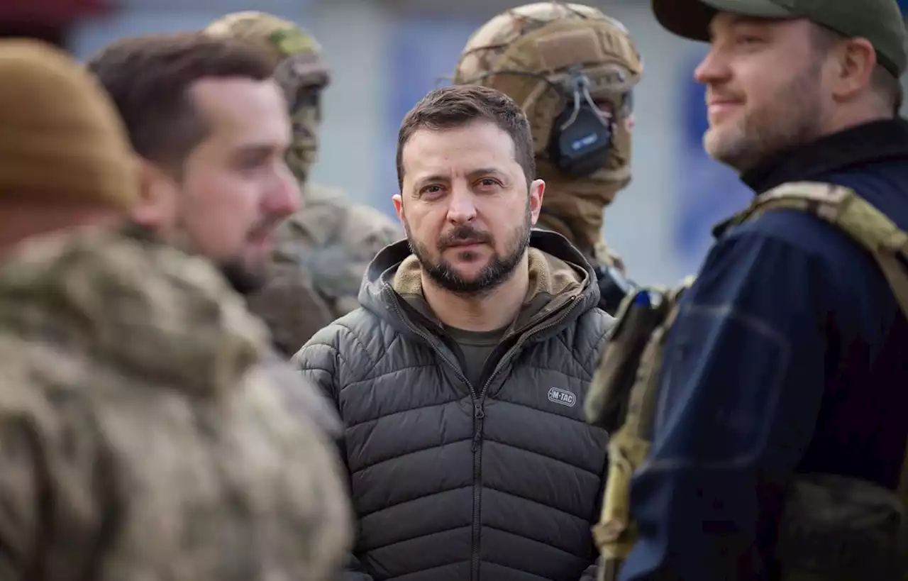 Guerre en Ukraine EN DIRECT : Zelensky écarte l'idée d'une « courte trêve » avec la Russie...