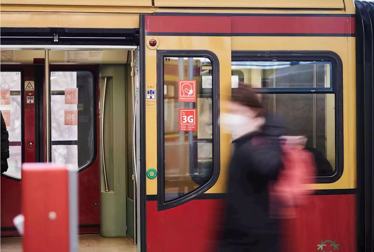 S-Bahn: Ersatzverkehr mit Bussen zwischen Treptower Park und Hermannstraße