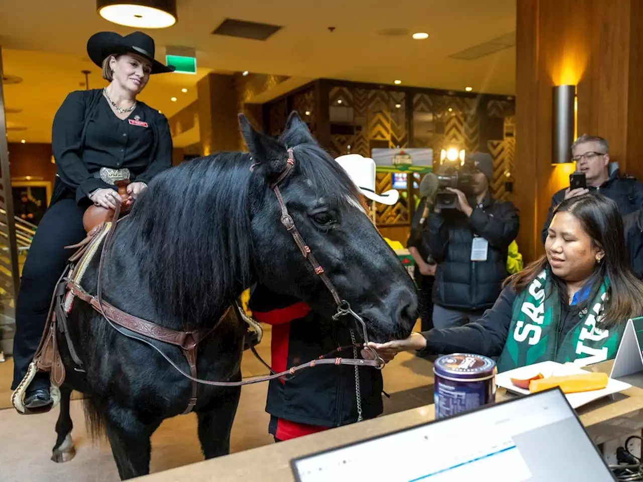 How a Calgary committee keeps a 74-year-old Grey Cup tradition alive