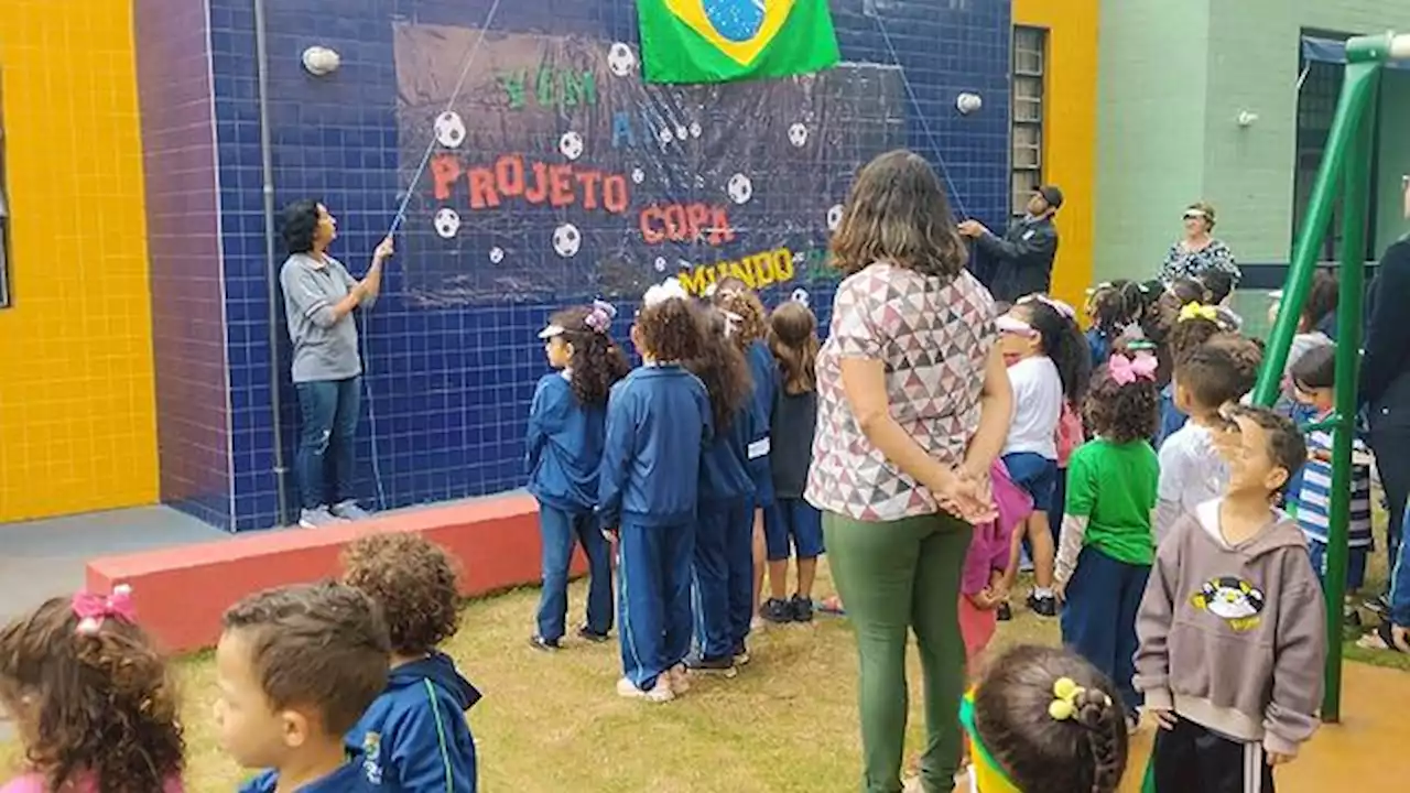 Escolas pelo Brasil criam ações inusitadas para incluir a Copa do Mundo nas atividades