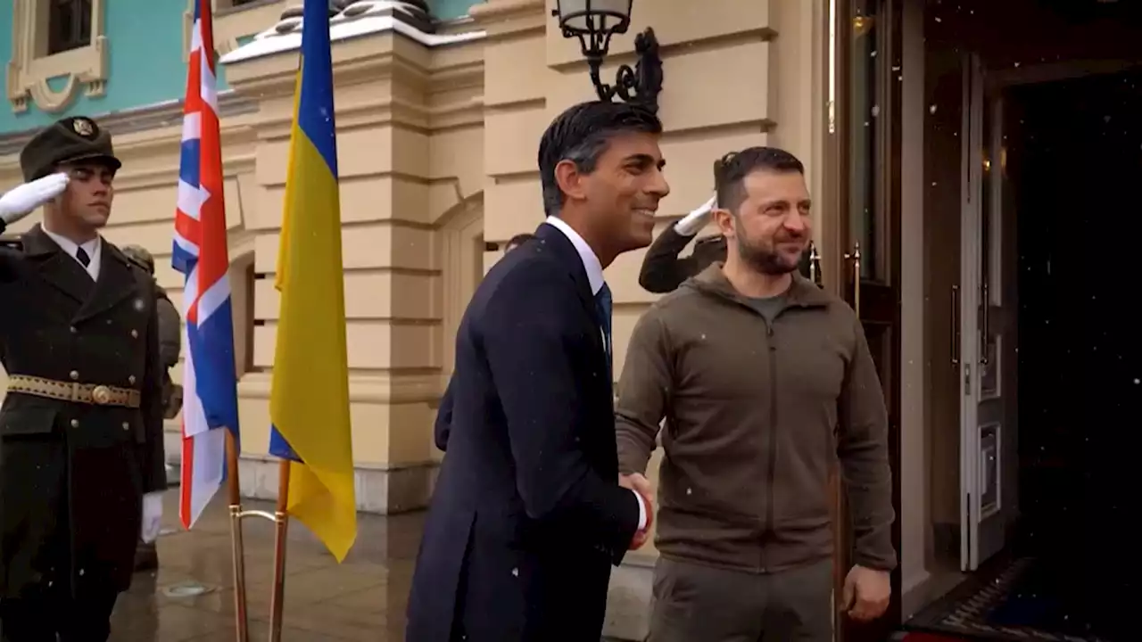 UK prime minister visits Kyiv to show support for Ukraine