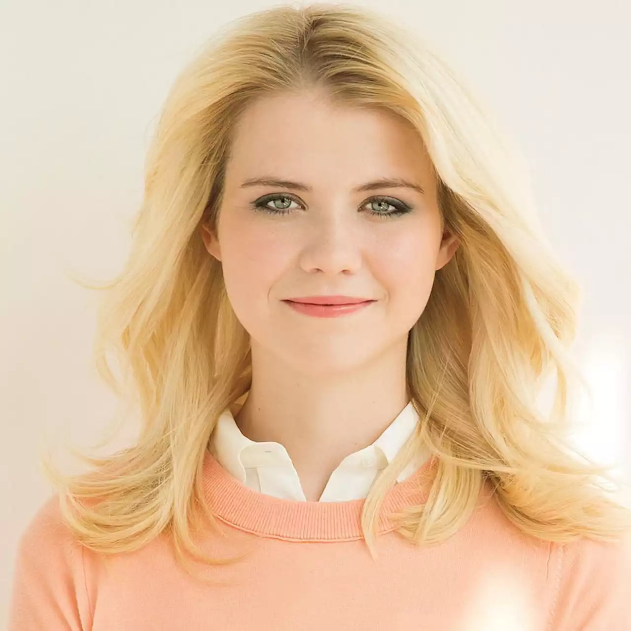 The Inspiring Way Elizabeth Smart Is Teaching Her Own Children About Safety - E! Online