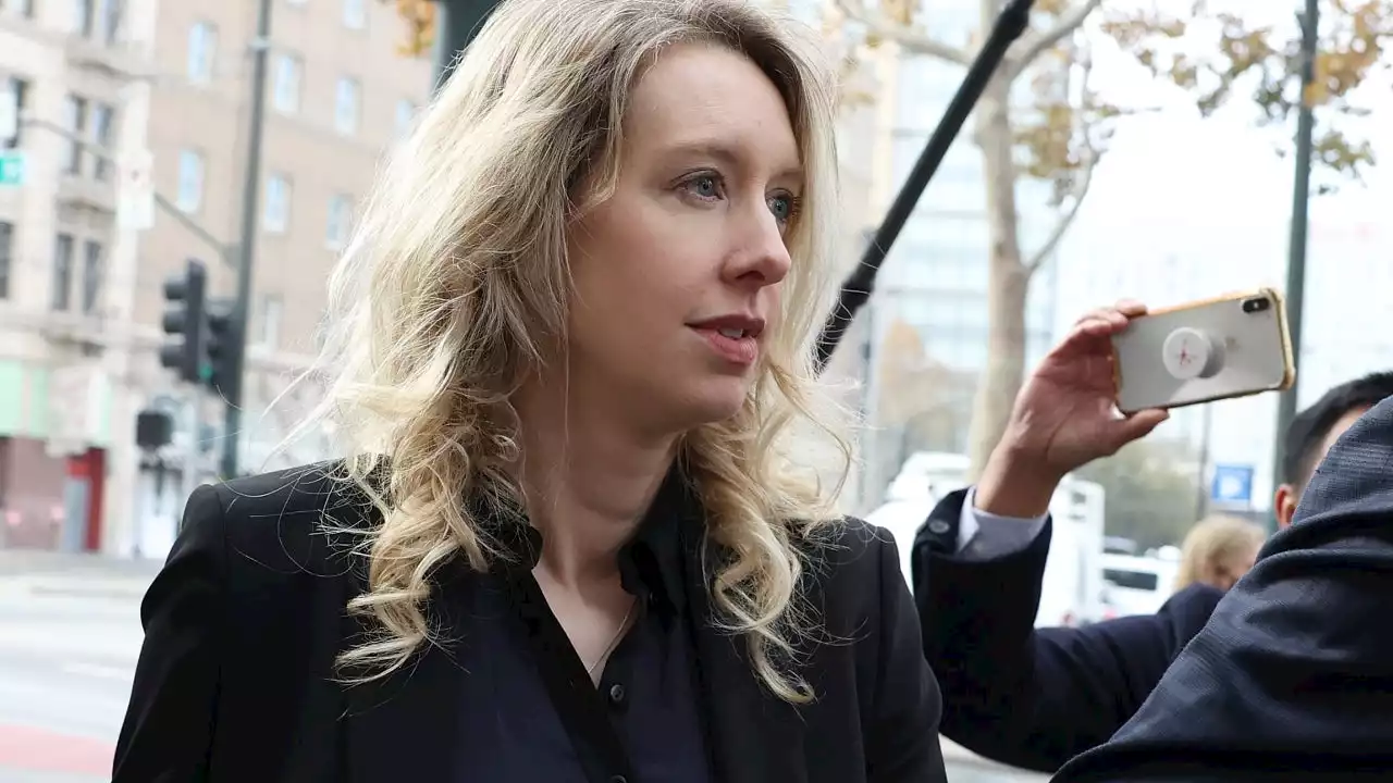 Pregnant Elizabeth Holmes Sentenced to 11 Years in Prison