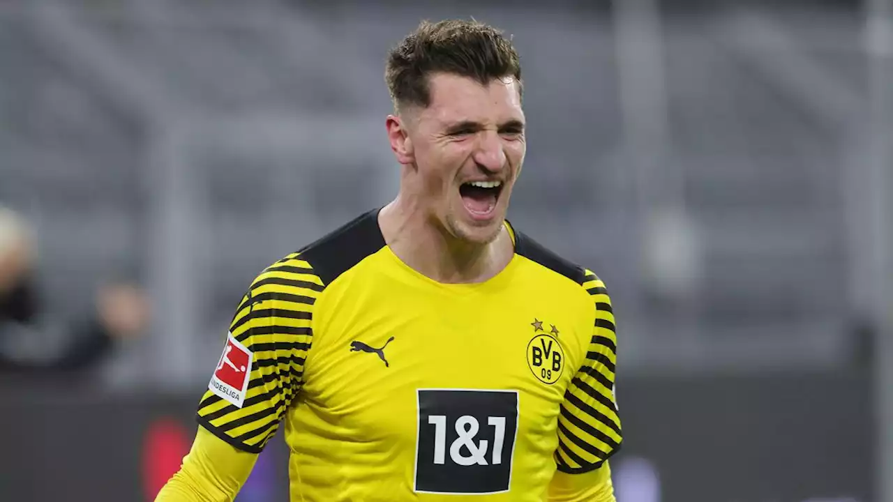 Dortmund : Thomas Meunier attend un signe du Barça