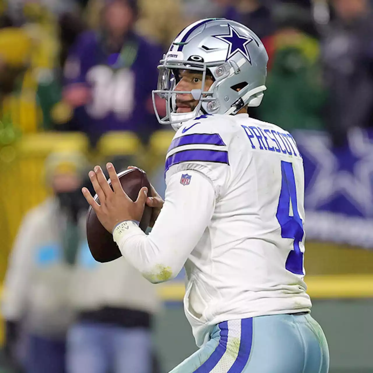 'Merica's Team: How much pressure is on Dak to 'play to his contract?' - 1080 KRLD In-Depth