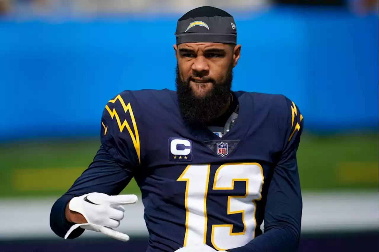 Chargers play wait-and-see game with Keenan Allen, Mike Williams