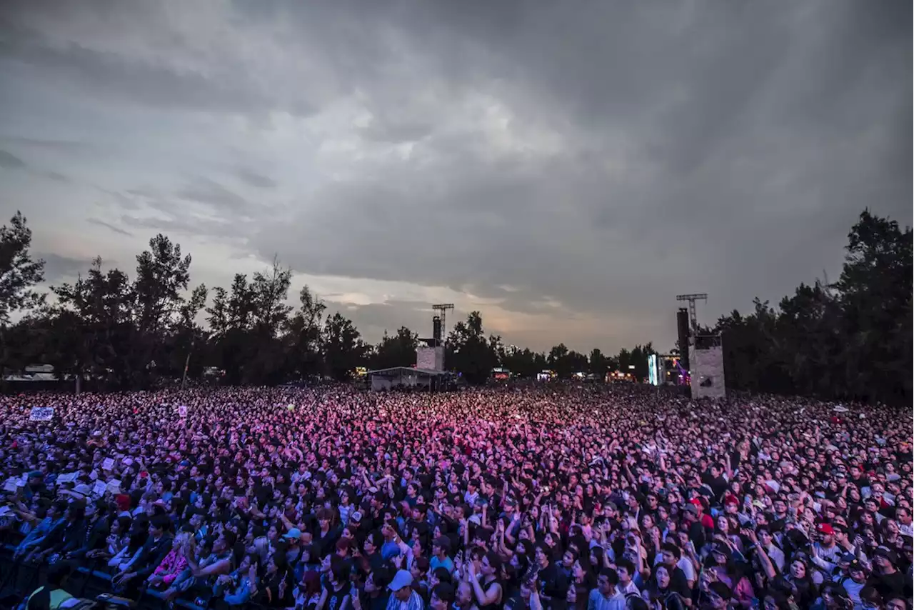 La Jornada: Viaje en el tiempo de 85 mil almas en primer día del Corona Capital