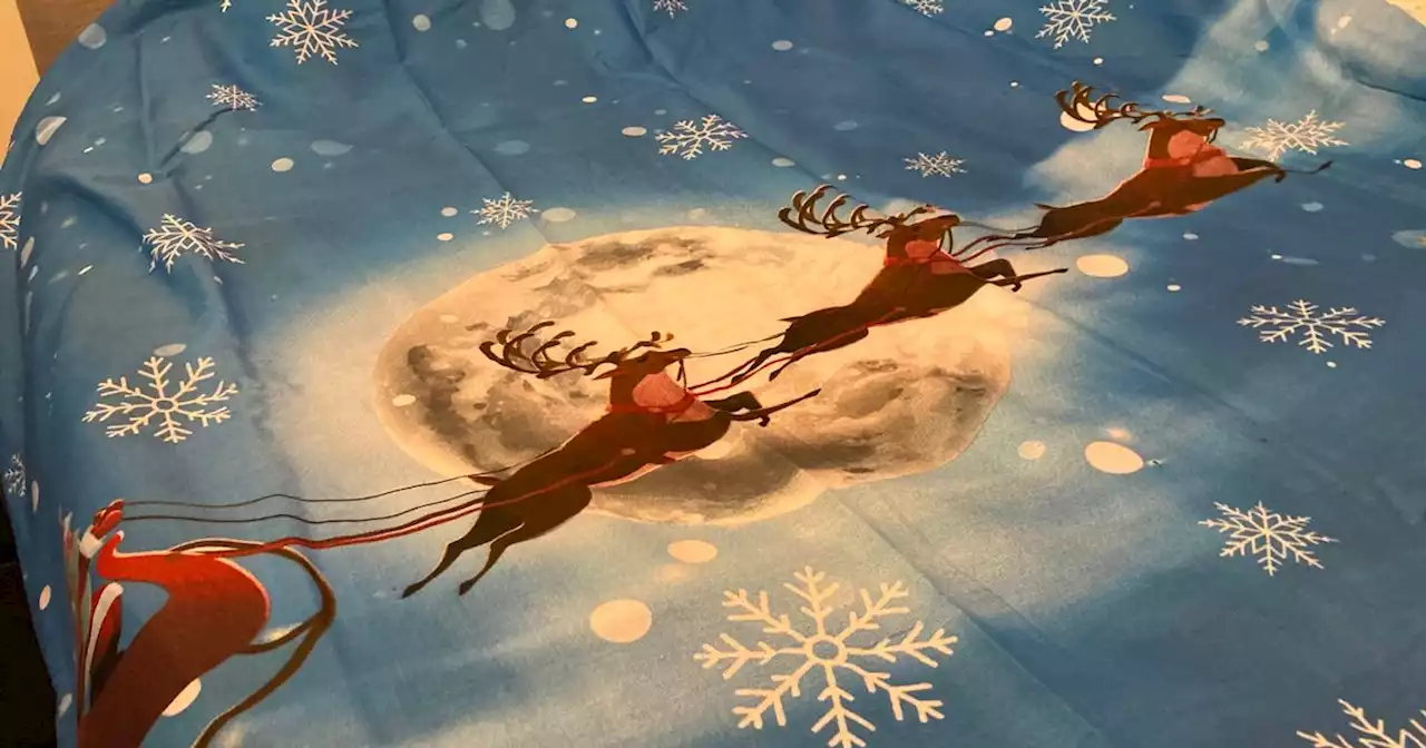 Shoppers go crazy over feature on Home Bargains Christmas bedding