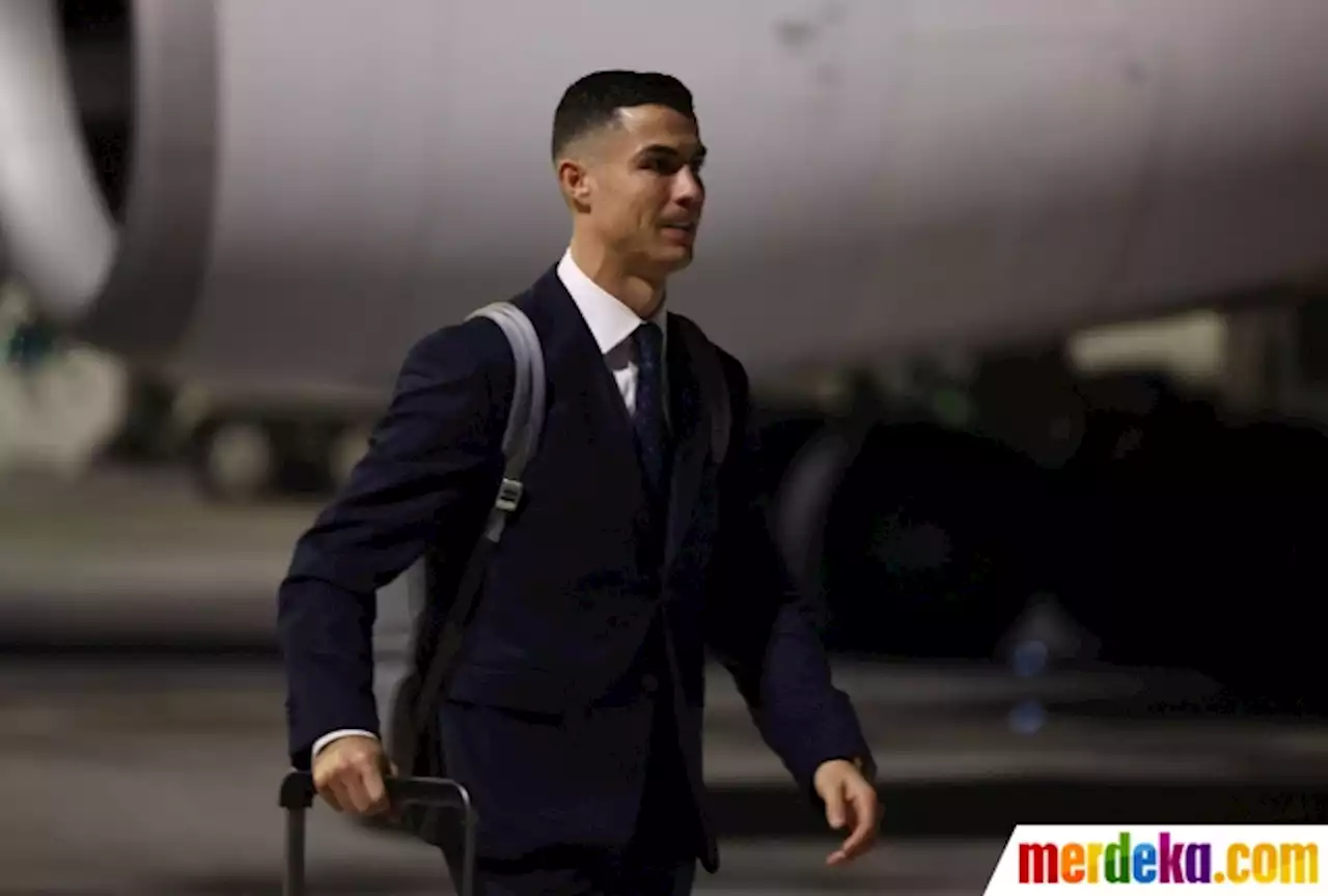 Foto : Mendarat di Qatar, Cristiano Ronaldo Siap Tampil di Piala Dunia Terakhirnya | merdeka.com