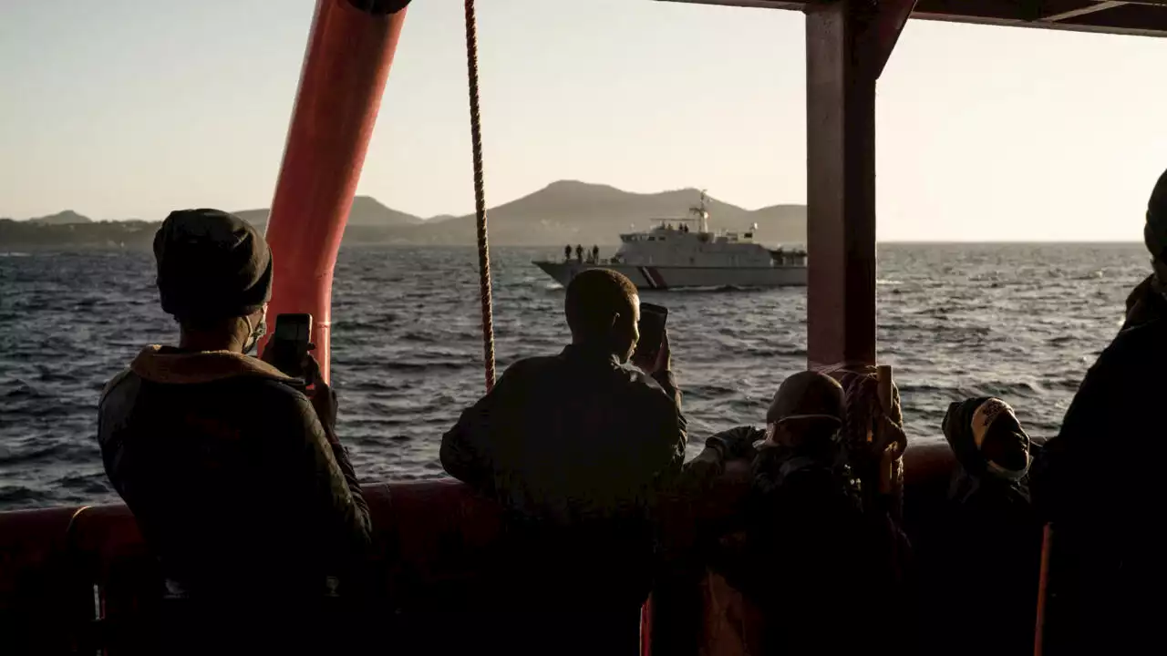 L'avenir des rescapés de l'Ocean Viking dans le flou une semaine après leur accueil en France