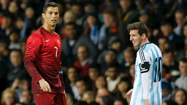 WM 2022 - Lionel Messi und Cristiano Ronaldo duellieren sich für  Werbekampagne am Schachbrett - Eurosport