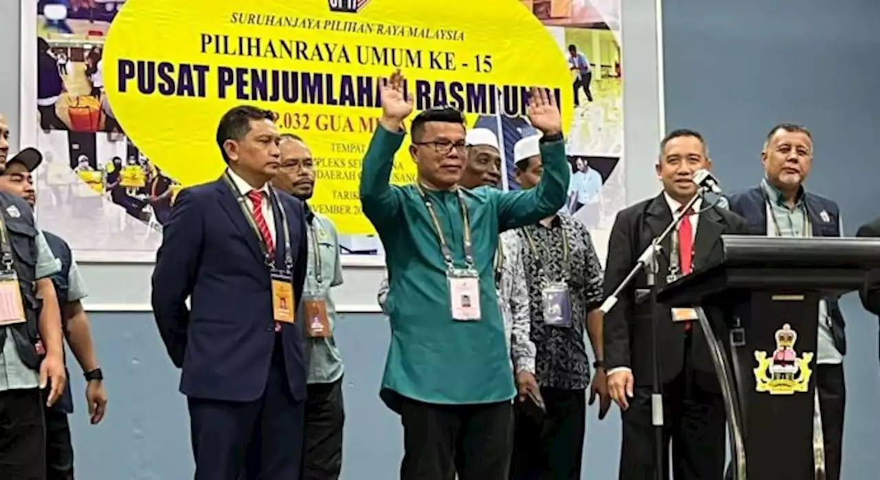 Ku Li tumbang, Pas sapu bersih semua kerusi parlimen di Kelantan